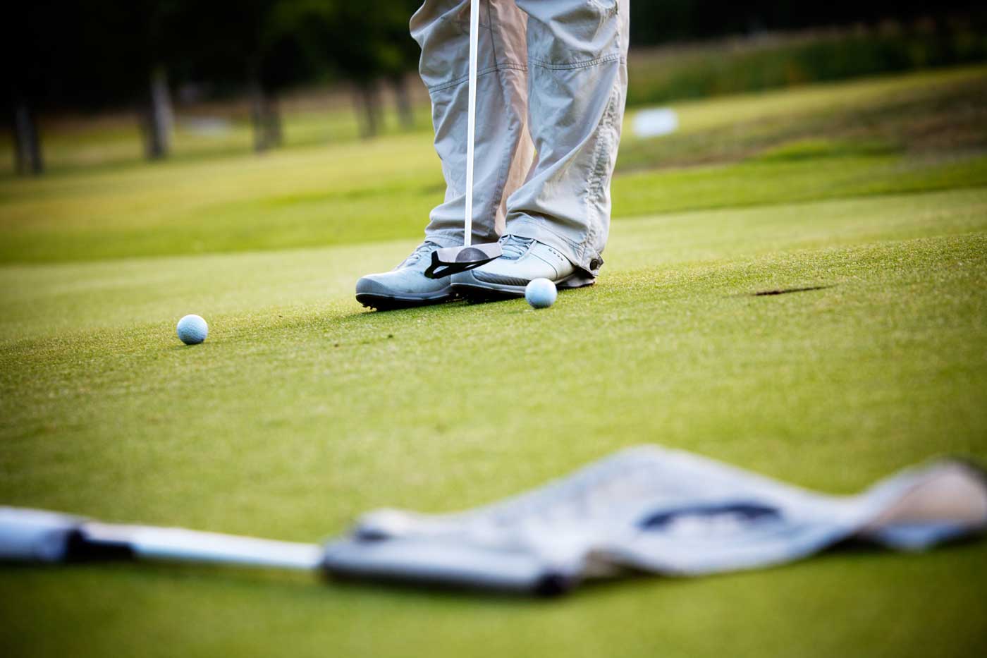 Secrets du putting régulier: comment rentrer plus de putts à moins de deux mètres
