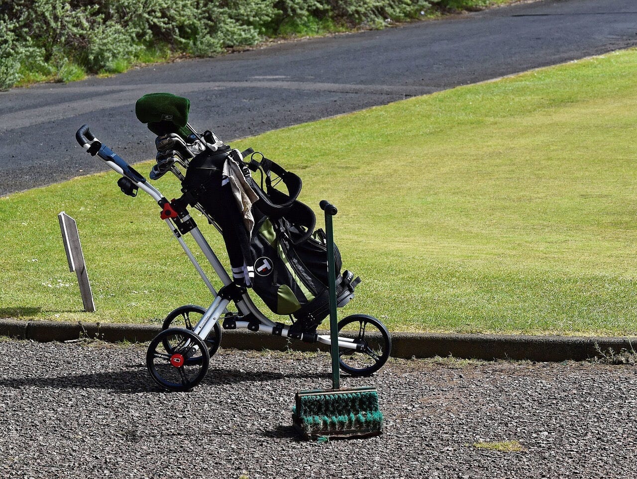 Chariot 2 roues ou 3 roues : lequel choisir ?